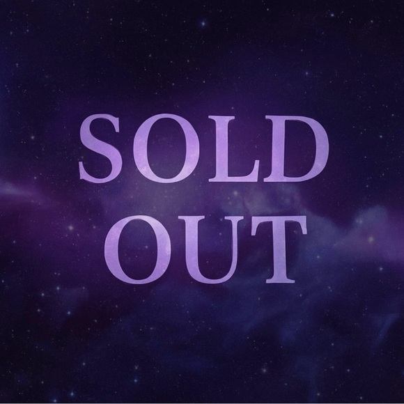 Miss Me Pants - Miss Me Signature Lace Trim Distressed Denim Shorts Size 27